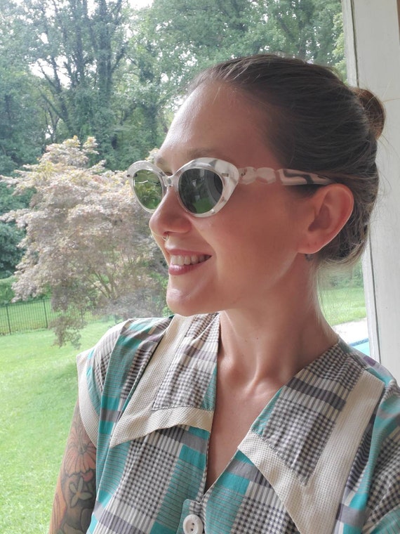 Vintage Opalescent Cateye Sunglasses • Willson Fra