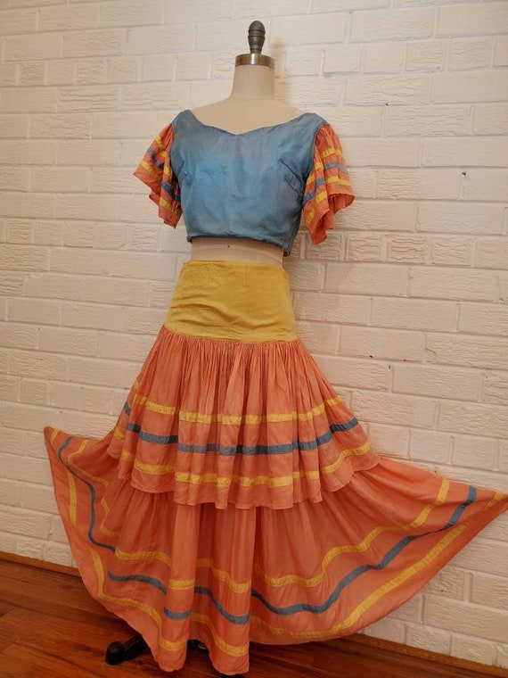 Vintage Carmen Miranda-esque Samba Dance Costume •
