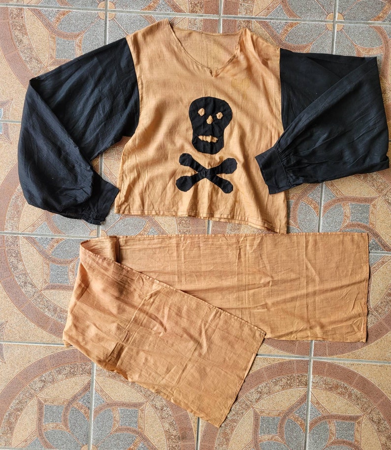 Vintage Halloween Costume Antique Pirate Costume Adult Halloween image 4