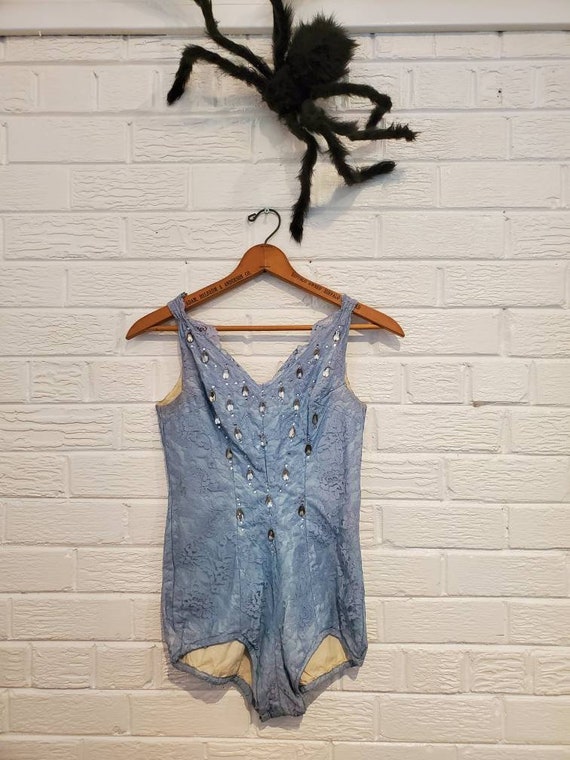Vintage Pale Blue Lace Showgirl Costume • Vtg Rhin