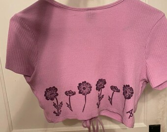 Anenome Cropped Top - Size M Femme - Upcycled Top - Lilac Top with Purple Anenome Block Print - READY to SHIP