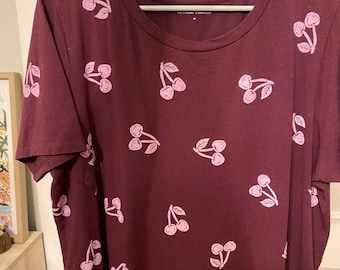Very Cherry Tee - MISPRINT - Size M Femme - Upcycled Top - Burgundy with Light Pink Block Print - READY to SHIP