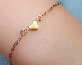 Tiny heart bracelet, Gold Heart bracelet, Tiny gold heart bracelet,Love bracelet,Friendship Heart Bracelet,Dainty Gold Filled Heart Bracelet