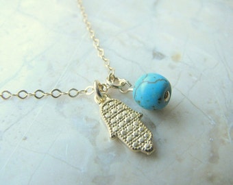 Fête des mères - Collier Hamsa doré, pierre turquoise, collier fin petite breloque, porte-bonheur, bijoux turquoise