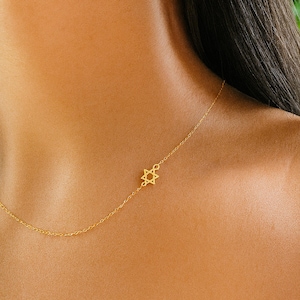 Star of David necklace thin Gold Delicate Jewish jewelry tiny charm magen david