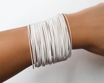 Día de la Madre - pulseras de cuerdas de guitarra, pulseras de resorte de plata blanca, acero Stainelss, pulseras en capas, pulsera de plata fina