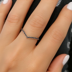 Thin Chevron Ring,Black CZ Diamond Chevron Ring,Sterling Silver 925 Chevron Ring,Half Eternity Chevron ring,V Chevron Ring