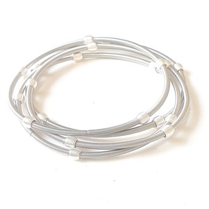 Flexible Set 4 Wire Beaded Stainless Steel Spring Bracelets,Guitar Strings Bracelet with Beads,Silver Stainless Steel Spring Bracelets Set