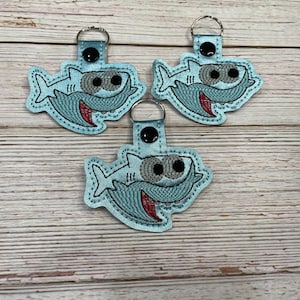 Shark Keychain | Snaptab | Backpack Tag | Keyfob