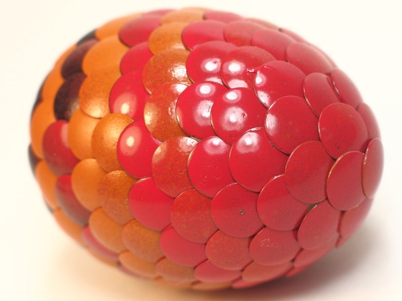 Red Dragon Egg fades to orange and black stripes image 3