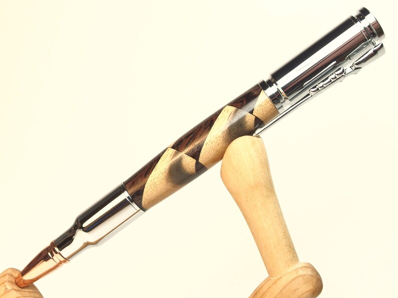 Harlequin bolt action pen in chrome setting image 5
