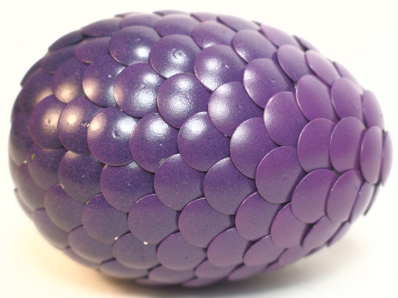 Purple Dragon Egg fades from lavender image 2