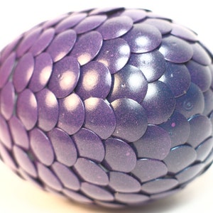 Purple Dragon Egg fades from lavender image 6