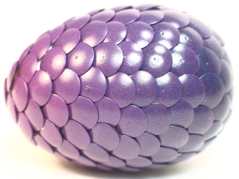 Purple Dragon Egg fades from lavender image 5