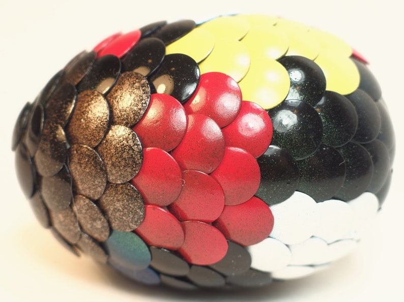 Calico Dragon Egg features multi-color scales image 5