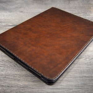 Custodia iPad in vero cuoio made in Italy, Custodia in pelle personalizzata per iPad Pro 12,9", iPad Pro 11", iPad Air, iPad Mini, iPad Case