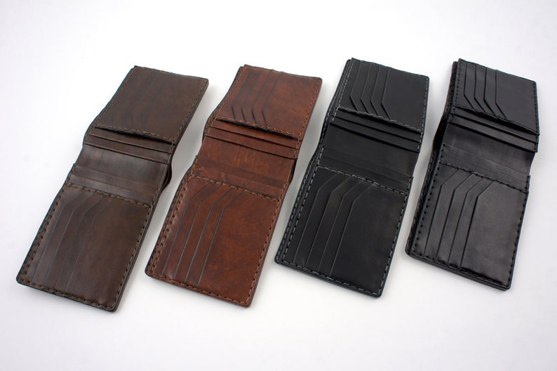 Brown stingray wallet for man image 5