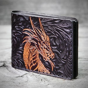 Portafoglio con inzisionse personalizzata - Portafoglio da uimo in cuoio artigianale - Portafoglio uimo Made in Italy personalizzato