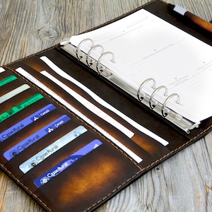 Organisateur de planificateur de reliure à anneaux en cuir A5, carnet de notes à reliure à anneaux six ou trois, organisateur quotidien en cuir personnalisé, Regalo personalizzato per lui