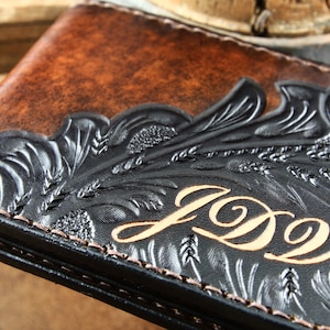 Hand-tooled Italian Leather Wallet for Man. Carefully hand-crafted in Italy. Free Personalized Hand-Writing Initials or Name