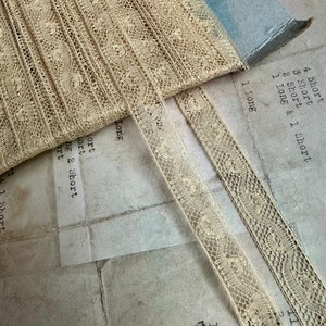 Galon vintage en dentelle aux fuseaux délicate ocre pâle français de 1/2 po - 1 yard - fabriqué en France