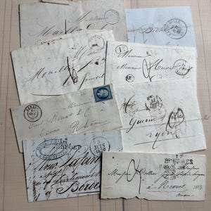 Lot C - HUIT registres pliés/lettres manuscrits anciens authentiques Français/lettres - papier délicat - antiquité vintage originale pour les journaux indésirables