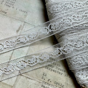 11/16" vintage delicate geweven witte Franse bloemenkant - Made in France