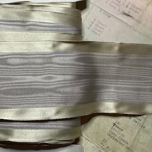 Vintage Gold Lavendar Violet Moire French Grosgrain Wire Ribbon Trim - 3" - Alambre de cobre bordeado - 1/2 O 1 yarda - Marca de agua - Petersham antiguo