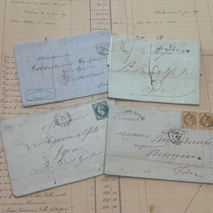 Quatro livros-razão/cartas francesas antigas e autênticas, escritas à mão, dobradas - Papel delicado francês - Antiguidade vintage original para diários de sucata