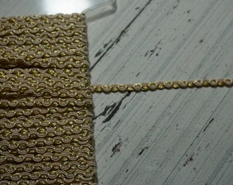 Vintage 3/16” Metallic Cream & Gold Trim - 1 Yard - German Lace