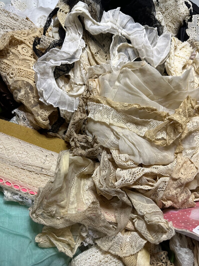 Vintage Grab Bag Laces Trims Tatting Fabric & Clothing Remnants READ DESCRIPTION image 2