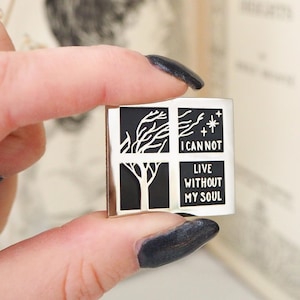 Wuthering Höhen Emaille Pin Abzeichen - Emily Brontë Zitat Abzeichen - Gothic Romance Buchliebhaber Geschenk - Dark Academia Accessoire - Booktok Geschenk