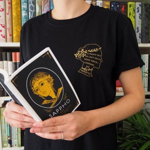 Sappho T-shirt - Slogan T-shirt - Feminist Tshirt - Book Lover - Black Tee - Literature Gift - LGBT