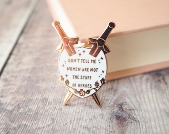 Qiu Jin emaille pins - vrouwen dichters pin collectie - boekenliefhebber - feministische pin - literatuur cadeau - revers pin - leesgrage pin badge - feminisme
