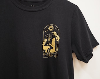 Circe T-shirt - Greek Mythology T-shirt - Ancient Greece - Book Lover - Black Tee - Literature Gift - Witch Tshirt