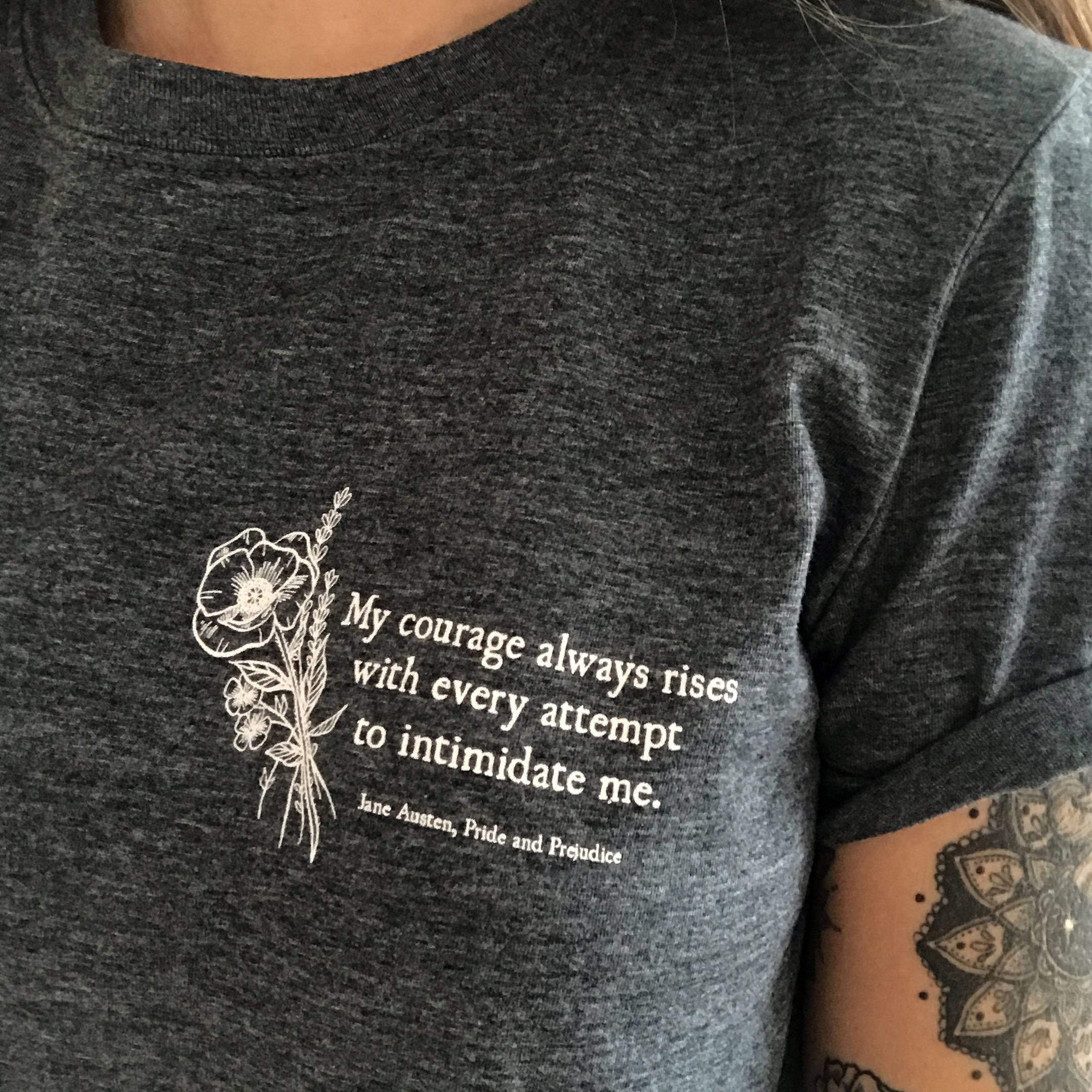 Jane Austen Zitat T-Shirt - Pride And Prejudice Shirt Für Buchliebhaber