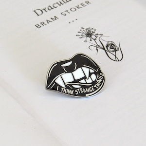 Dracula Vampire Fang Enamel Pin Badge – Bram Stoker Quote Badge – Book Lover Gift - Gothic Gift – Witch Halloween Pin – Dark Academia Pin