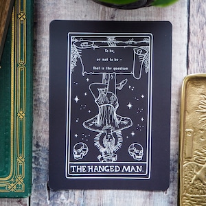 Hamlet Tarot Card Mini Print - Le Pendu - Collection de Tarot Shakespeare - Tarot Deck - Carte postale - Shakespeare Print