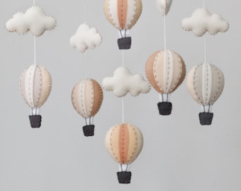 Neutral hot air balloons baby mobile - baby mobile - Monotone baby mobile