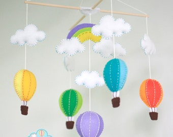Móbile de bebê colorido em formato de balão de ar quente, feito à mão em feltro, decoração para quarto de bebê, presente para chá de bebê.