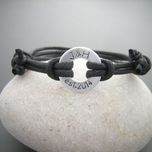 Regalo para los hombres, regalo de novio, pulsera del hombre, regalo para él, lavadora estampada, joyería personalizada, pulsera de cordón negro, aniversario de algodón