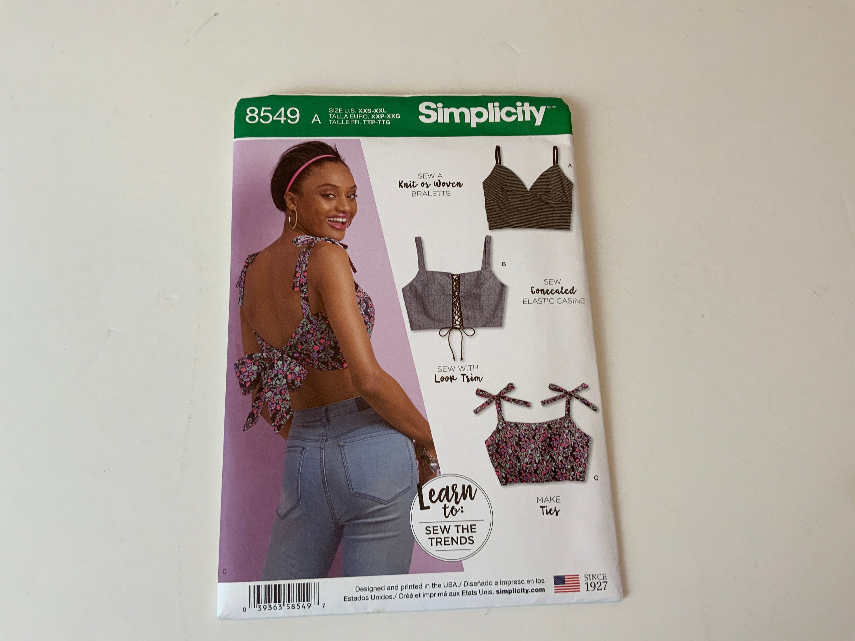 Sewing Pattern Misses Knit and Woven Bra Tops Size A XXS-XXL Uncut