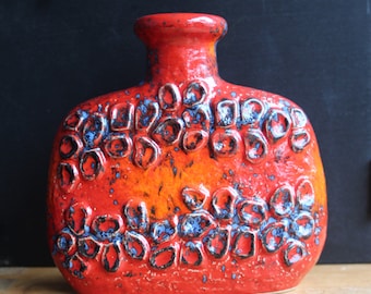 Dümler + Breiden D&B "Domino" Vase Red WGP Pottery