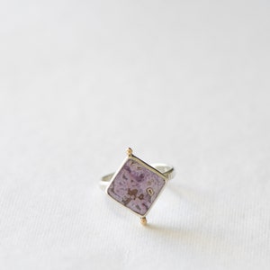 Cathedral Agate Sterling Silver Ring. Purple Agate Bezel Ring. Gift for Her. Spring Birthday. Agate Jewelry. Natural stone
