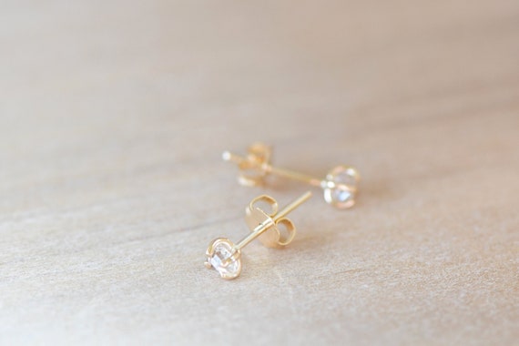 Herkimer Diamond Quartz Earrings. April Birthstone. Raw - Etsy