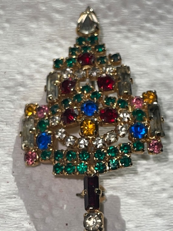 Vintage Rhinestone Ornament Christmas Tree brooch… - image 2