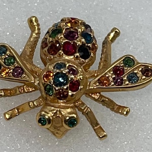 VTG Joan Rivers Bumble Bee Bejeweled Rhinestone  Brooch Pin Beauty High End Designer Multi-Color Gold tone Metal
