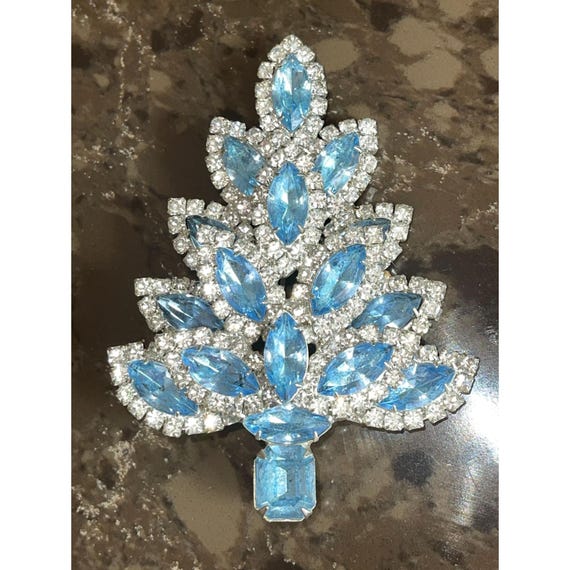 Vtg Gale & Friends Figural Christmas Tree Brooch Sky Blue Clear Limited Edition