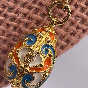 VTG Joan Rivers  Gold Plated Metal Faberge Egg Pendant Charm Collectible Great Gift Idea Mother&#39;s Day Easter Birthday