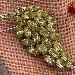 Great Gift Idea Gorgeous Juliana Mid Century Clear Brilliant Canary Yellow Rhinestone Glass Stone Brooch